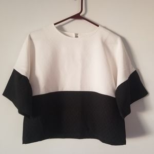 Goodnight Macaroon Black & WhiteTop